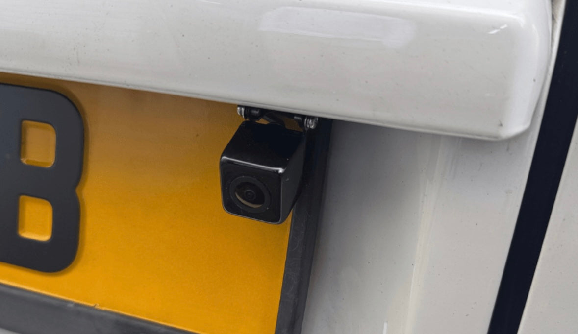 Universal Rear View Back Up Camera With Adjustable Bracket GLOSS BLACK (NTSC)