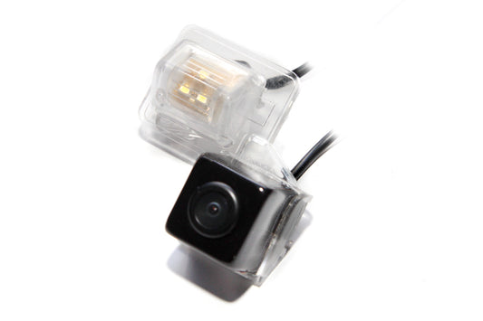 Suzuki SX4 Reverse View Rear Number Plate Light Camera (NTSC)