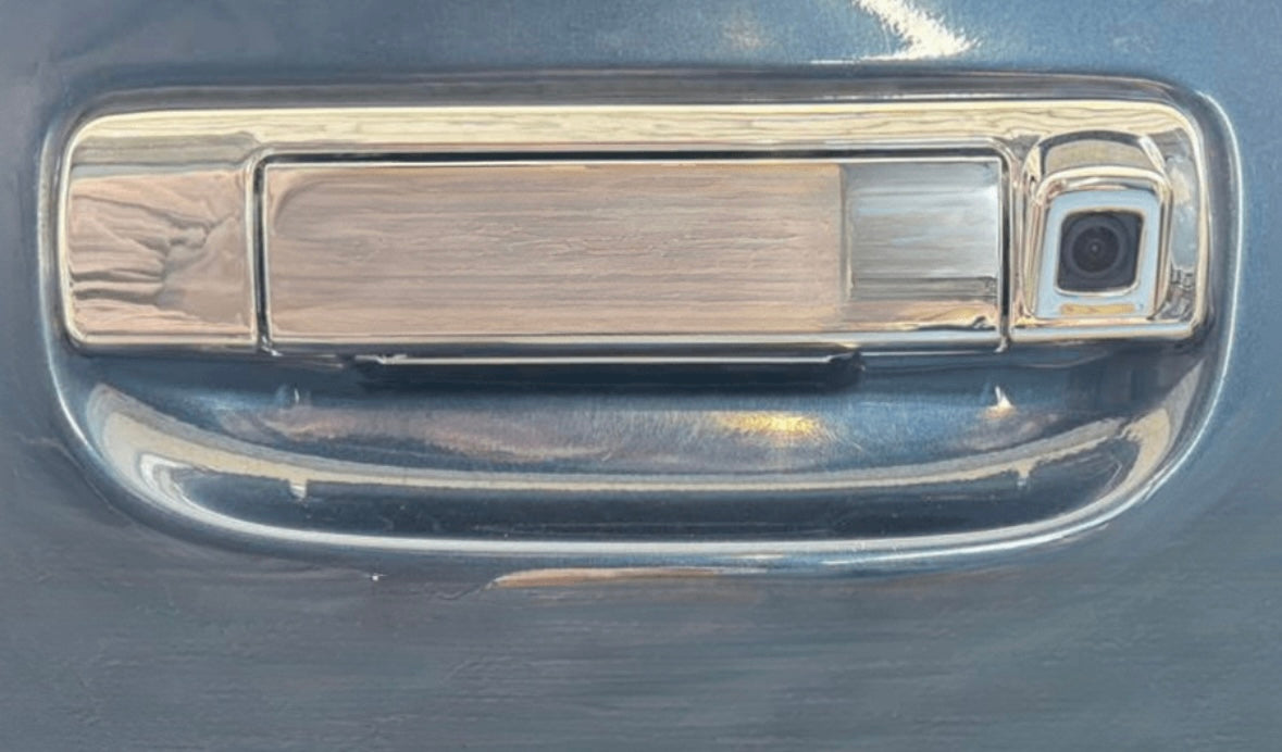 Isuzu D-max (2012-2018) Reverse View Tailgate Handle Camera (NTSC)